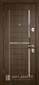 Коричневая уличная дверь с молдингами №5 внутренняя - фото