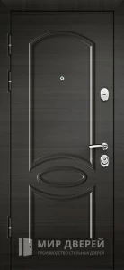 Входная дверь со шпоном для загородного дома №29 внутренняя - фото